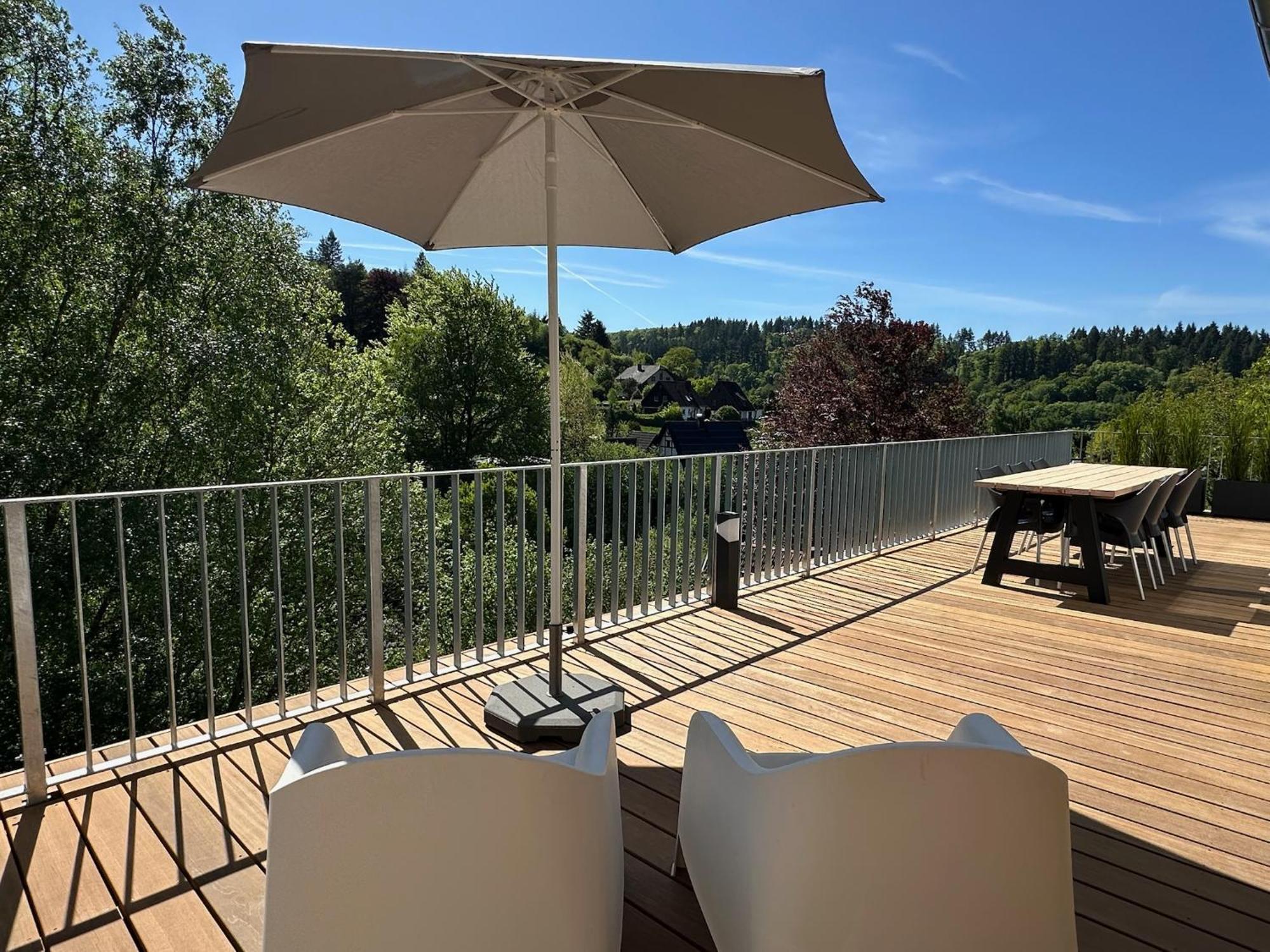 Villa Holgenbach - Penthouse- Und Ferienwohnung Im Nationalpark Eifel شليدن المظهر الخارجي الصورة