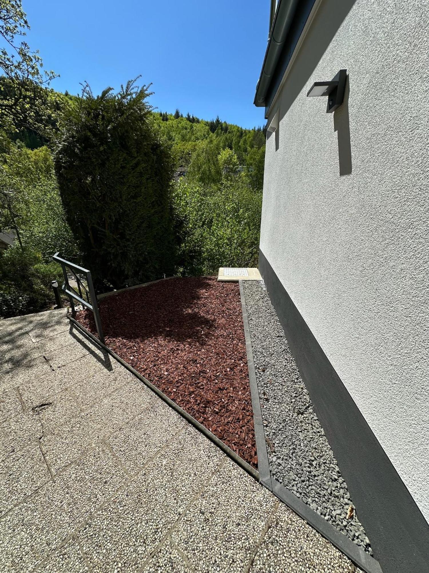 Villa Holgenbach - Penthouse- Und Ferienwohnung Im Nationalpark Eifel شليدن المظهر الخارجي الصورة