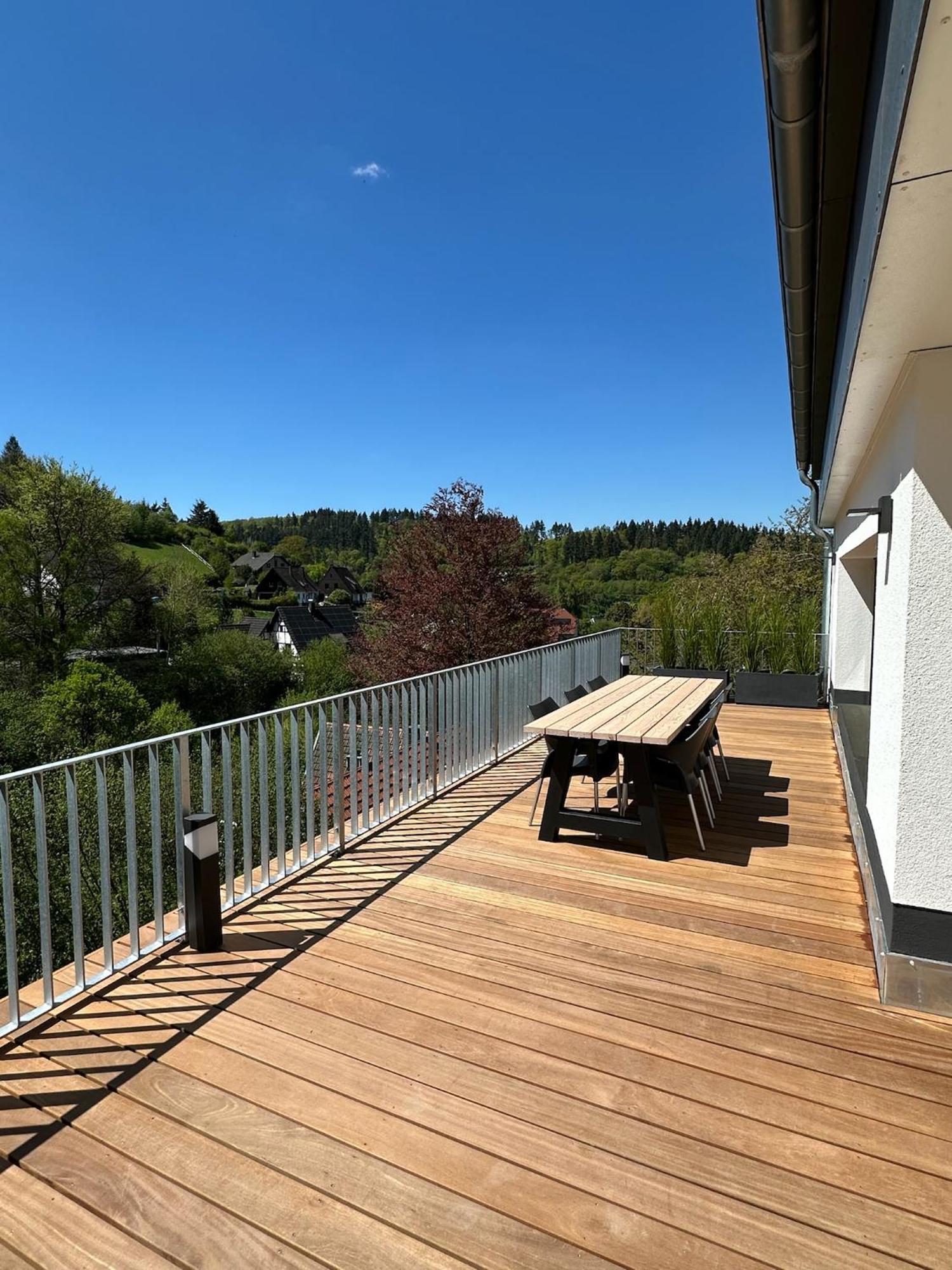 Villa Holgenbach - Penthouse- Und Ferienwohnung Im Nationalpark Eifel شليدن المظهر الخارجي الصورة